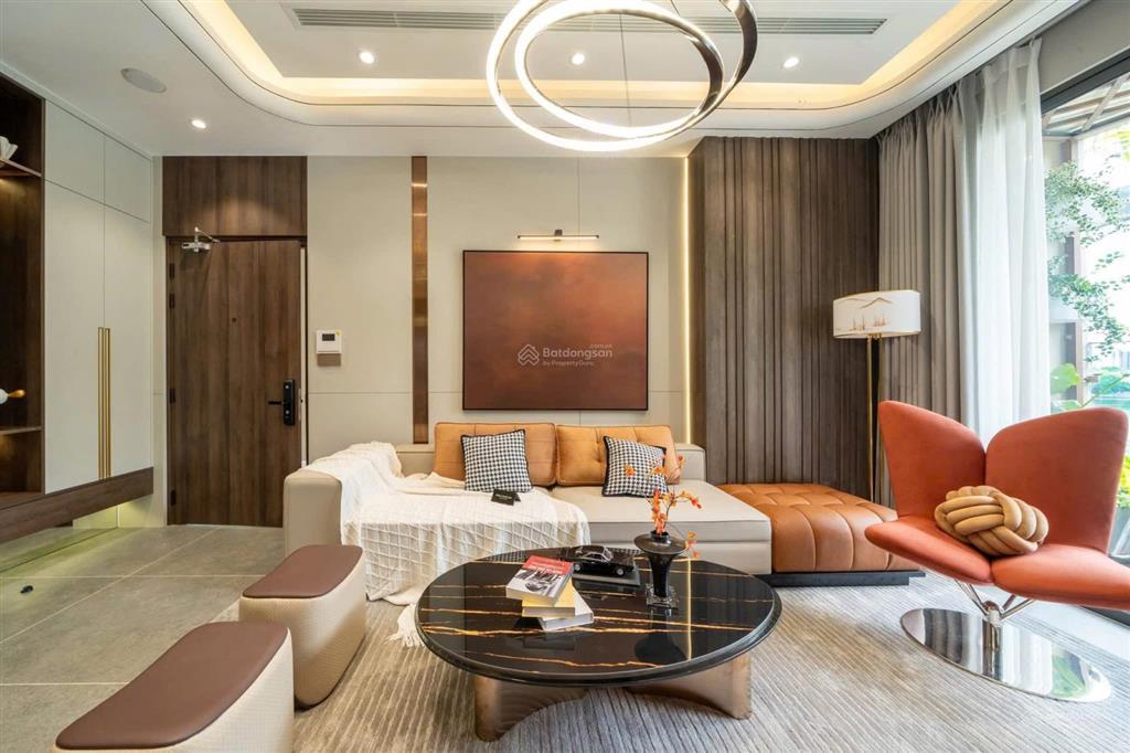 Suất nội bộ trực tiếp từ cđt, chỉ 300 triệu sở hữu ngay, lãi suất 0% đến khi nhận nhà