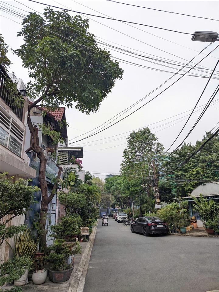 Bán nhà khu nhà số 9 phạm văn hai dt 5.2x21m 108.3m2 nhà trệt 3 lầu st hoàn công 23.8tỷ tl hiếm có