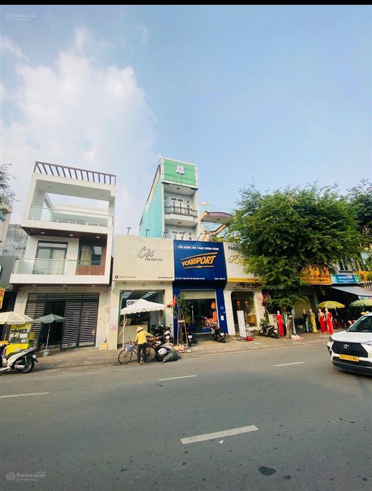 Nhà mt kinh doanh phạm phủ thứ q6 khu kd sầm uất. dt 4.1x16.5m nhà 1 lầu, vị trí đẹp