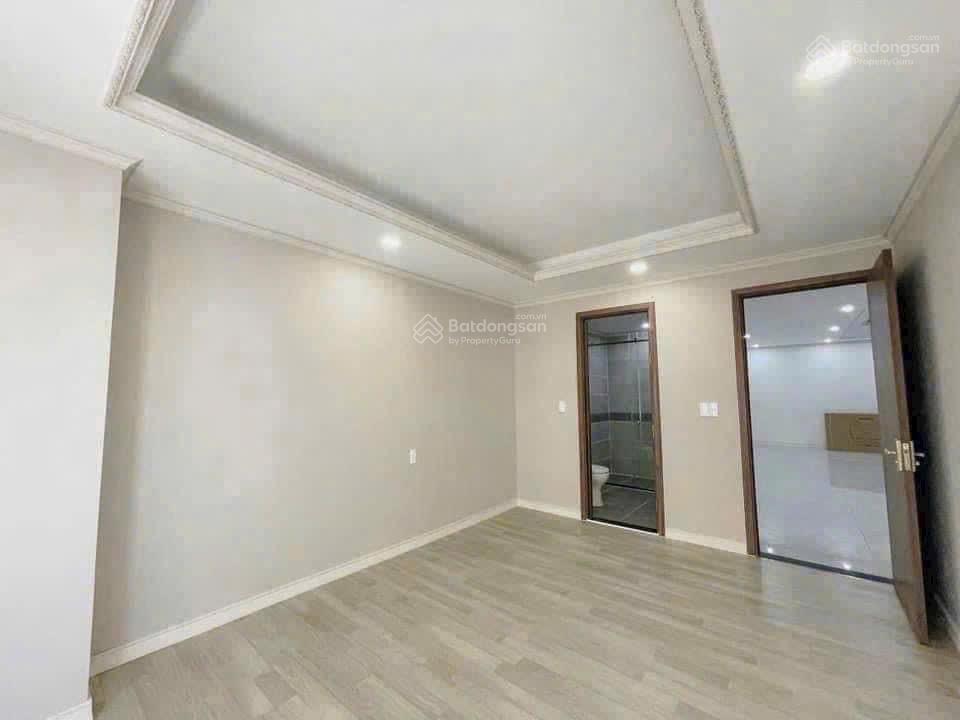 Bán căn hộ homyland riverside 85m2 giá tốt