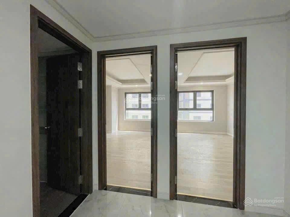 Bán căn hộ homyland riverside 85m2 giá tốt