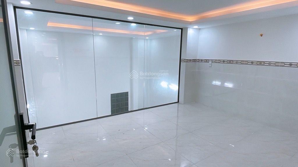 Bán nhà mặt tiền đường số 2 nhà mới 3 tầng diện tích gần 100m giá 7.45 tỷ