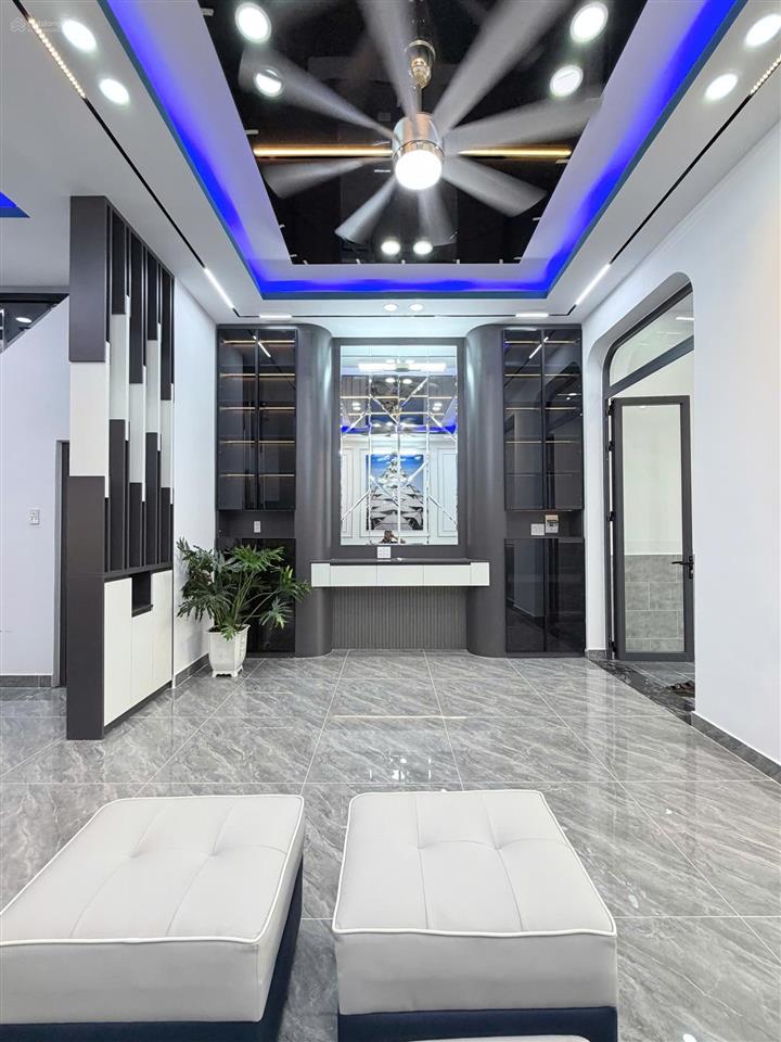Bán nhà mỹ hạnh tây giáp hóc môn  1 trệt 1 lầu đúc, 84m2, 3pn, sổ riêng hoàn công, giá 2,95 tỷ tl