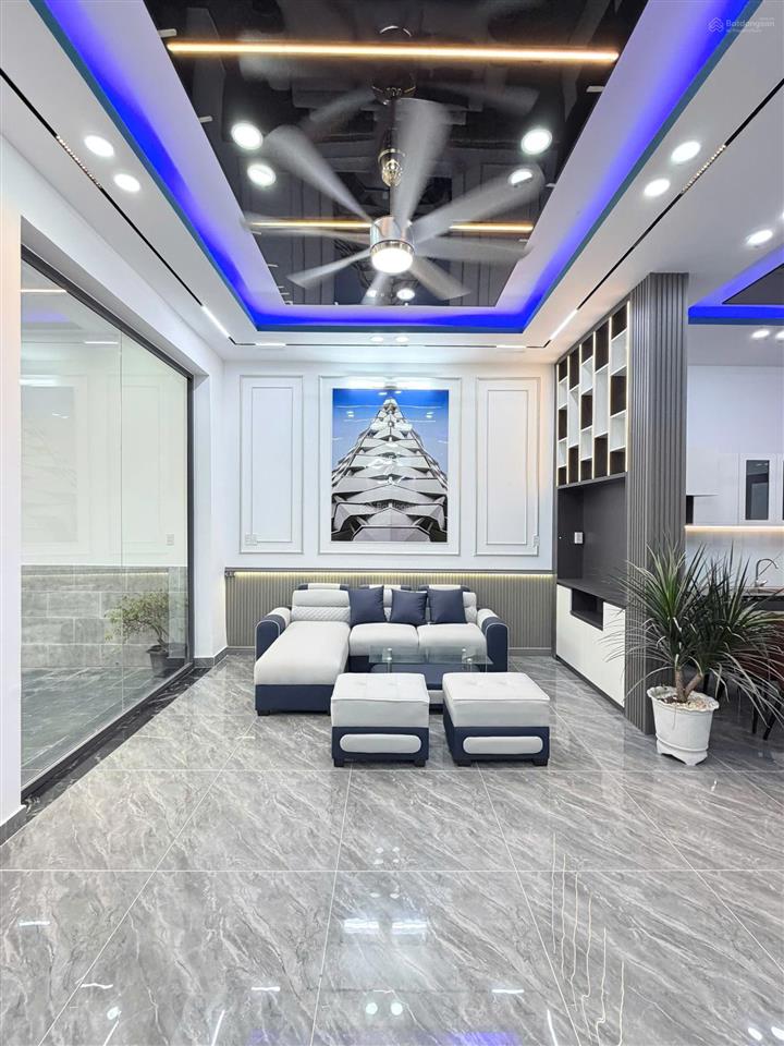 Bán nhà mỹ hạnh tây giáp hóc môn  1 trệt 1 lầu đúc, 84m2, 3pn, sổ riêng hoàn công, giá 2,95 tỷ tl