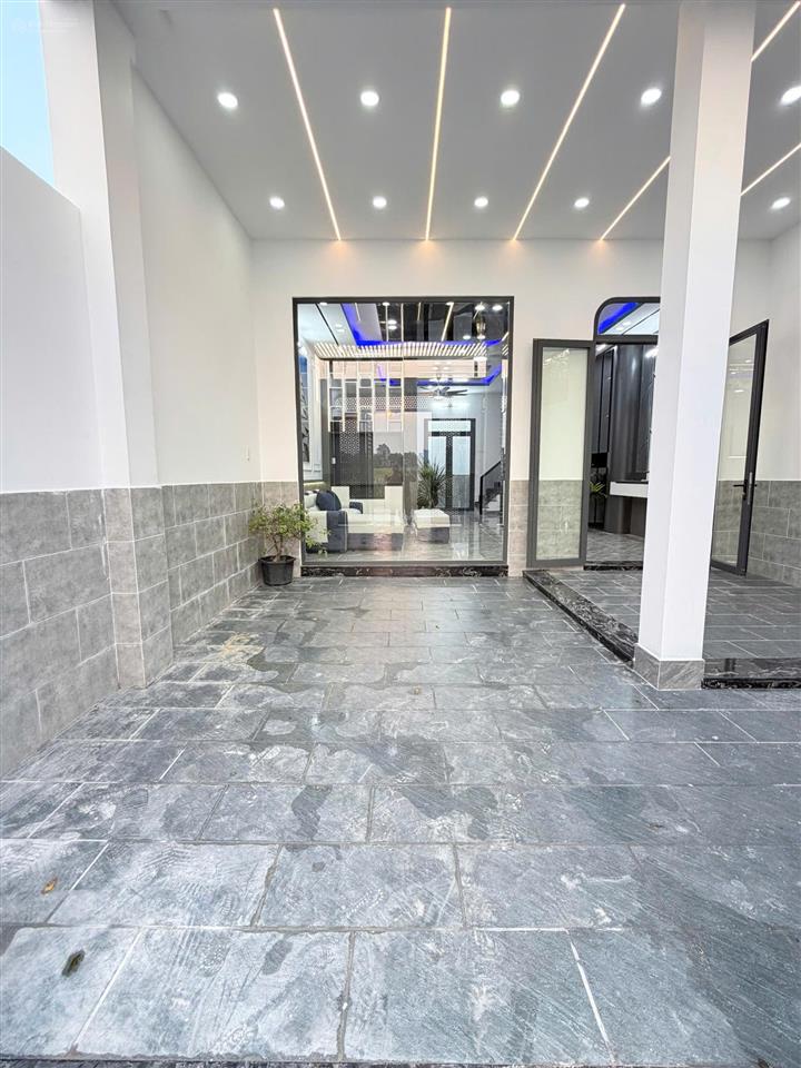 Bán nhà mỹ hạnh tây giáp hóc môn  1 trệt 1 lầu đúc, 84m2, 3pn, sổ riêng hoàn công, giá 2,95 tỷ tl