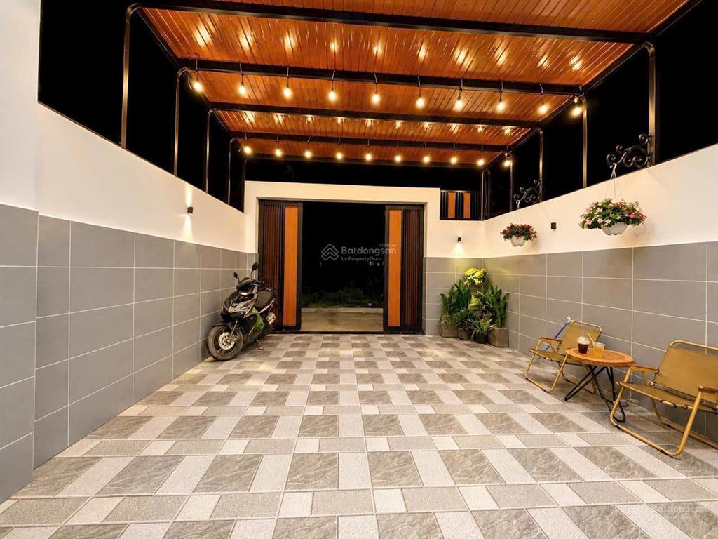Chính chủ bán nhà mt đường thông mỹ hạnh bắc cách ngã 3 mỹ hạnh 300m shr hoàn công, giá chỉ 3,25 tỷ