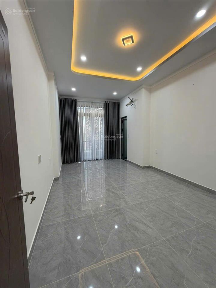 Chính chủ bán nhà mt đường thông mỹ hạnh bắc cách ngã 3 mỹ hạnh 300m shr hoàn công, giá chỉ 3,25 tỷ