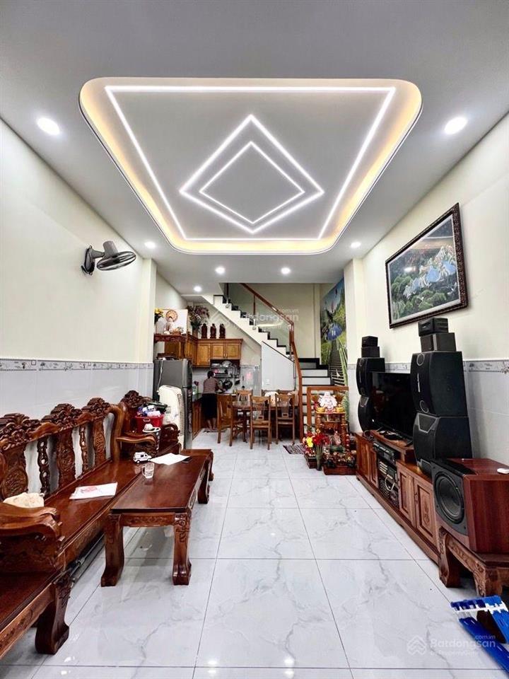 Siêu mẫu đẹp chỉ 5tỷ nhỉnh nhìn là ghiền k gian thoáng 4tầng hẻm 7m 48m2 sát bv bình tân