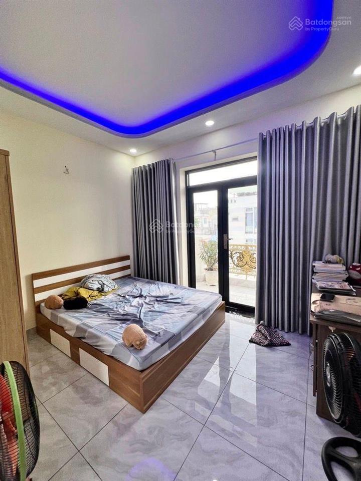 Siêu mẫu đẹp chỉ 5tỷ nhỉnh nhìn là ghiền k gian thoáng 4tầng hẻm 7m 48m2 sát bv bình tân