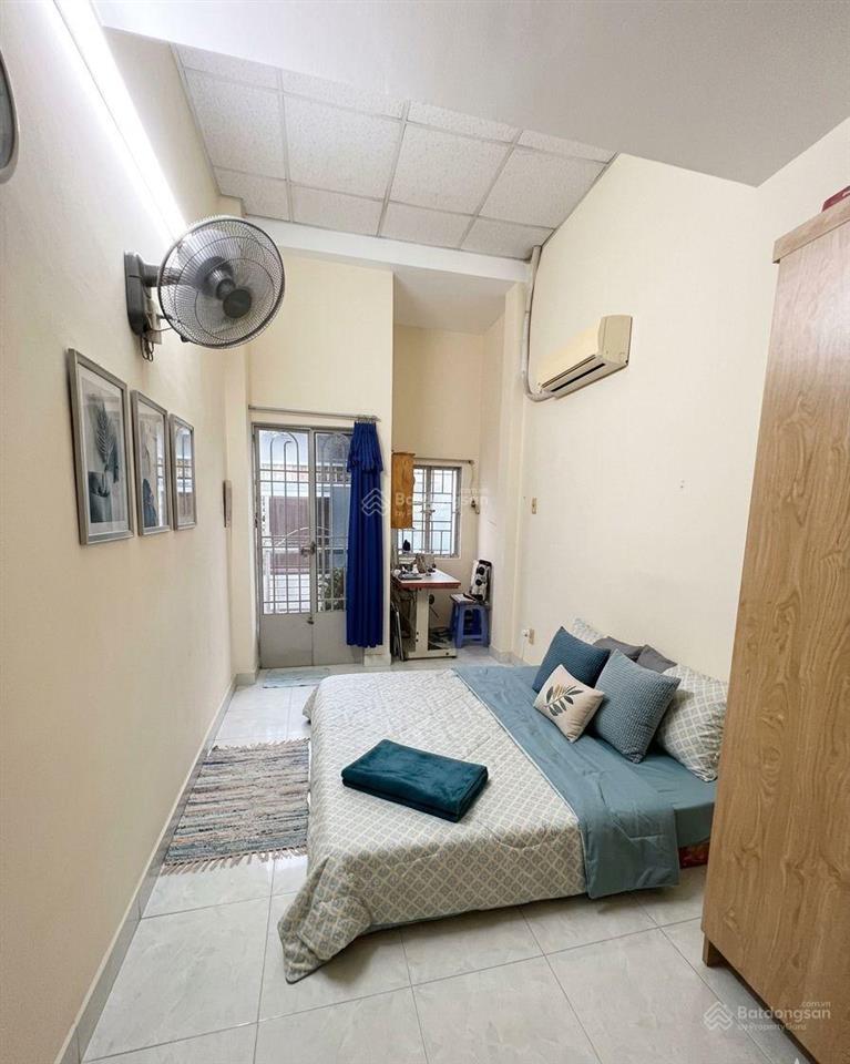Nhà đẹp hòa bình chỉ 3tỷ sát đầm sen vào ở ngay 2tầng 21m2