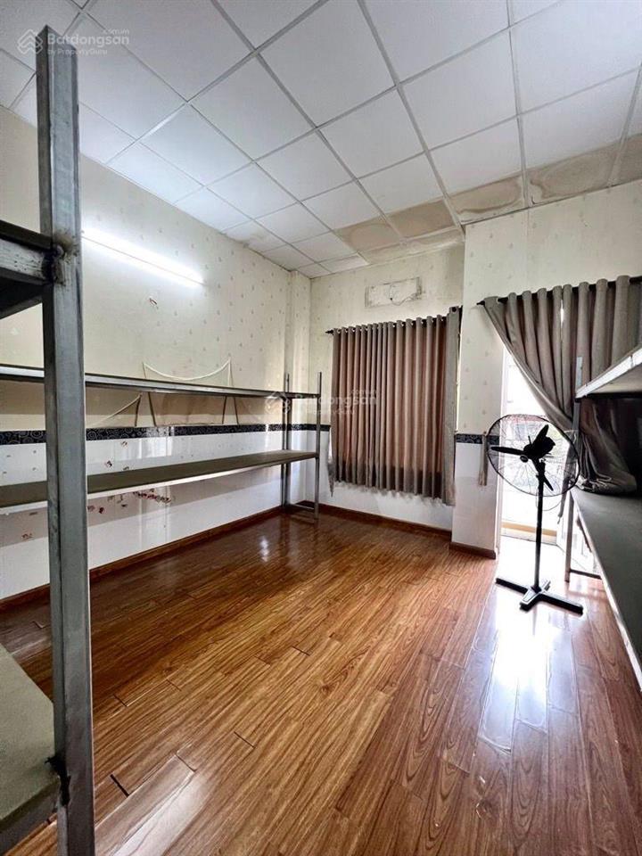 Hót bình tân chỉ 6tỷ lớn xíu nhà đẹp 2tầng sát chợ hẻm 6m thông thoáng vào ở ngay 64m2