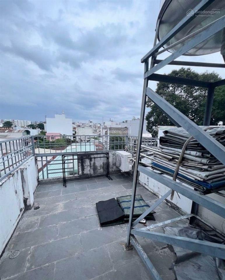 3xtỷ có nhà đẹp 4tầng gò dầu sát aeon tân phú hẻm thông thoáng 24m2