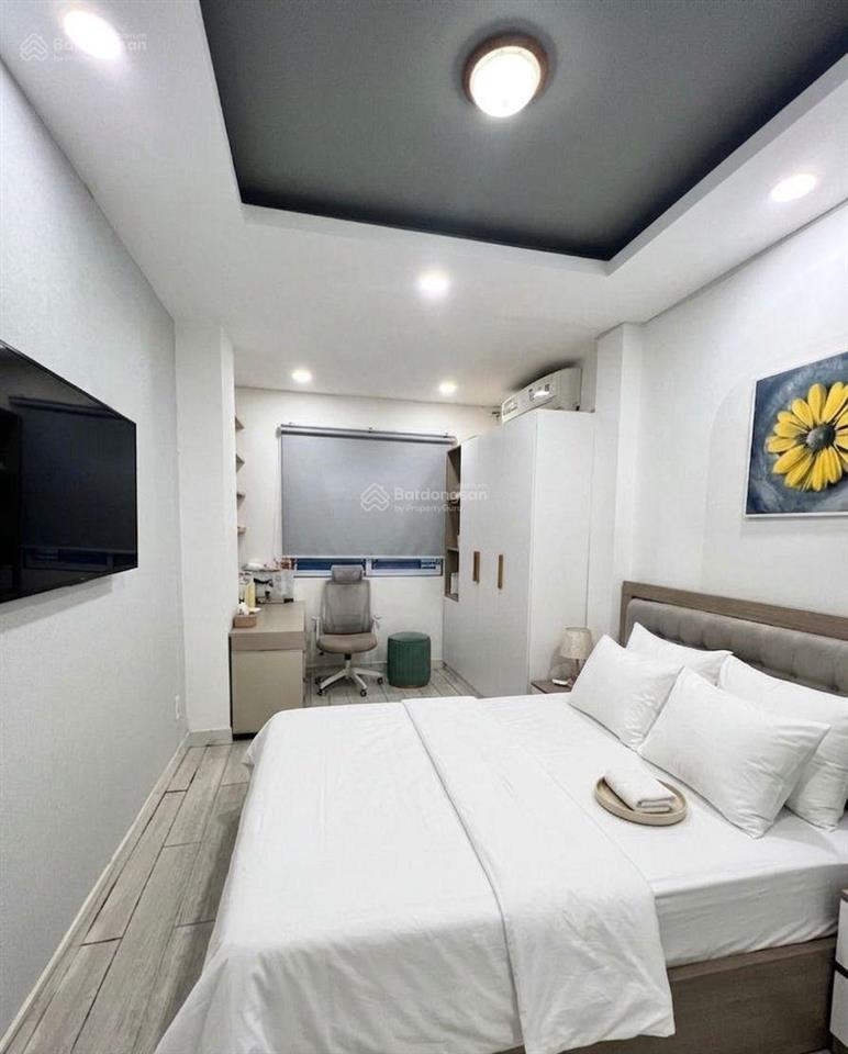 3xtỷ có nhà đẹp 4tầng gò dầu sát aeon tân phú hẻm thông thoáng 24m2