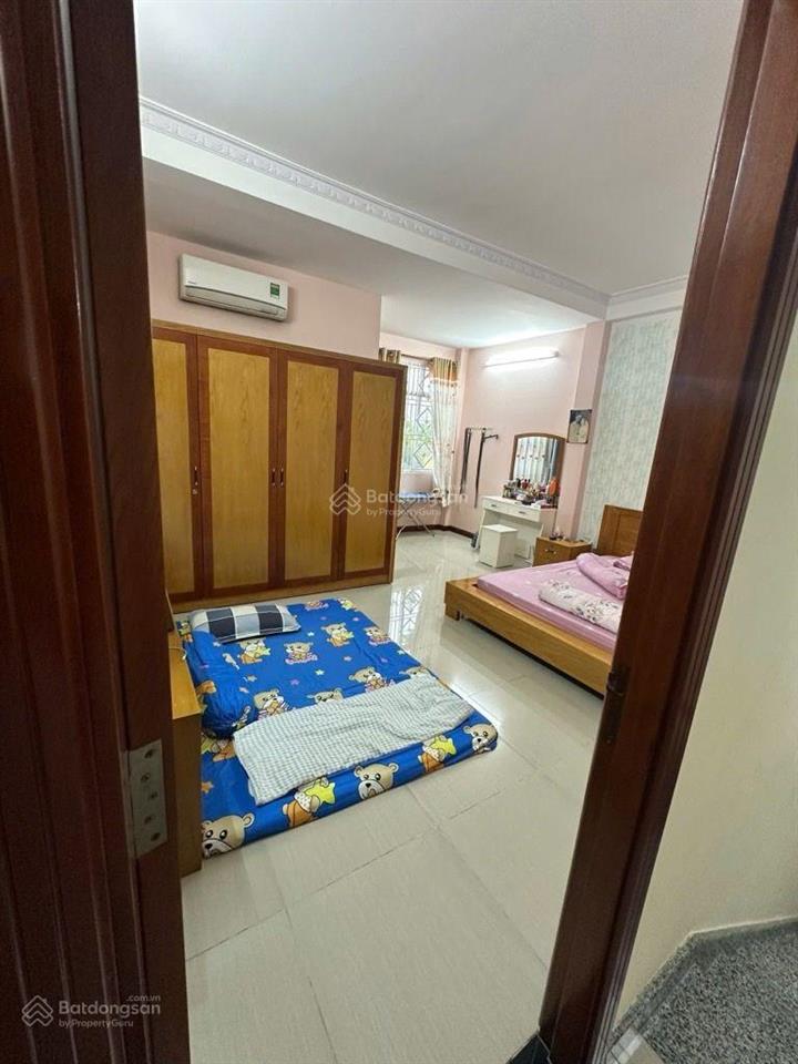 Lê thúc hoạch nhà đẹp 3tầng hẻm 1/ vào ở ngay chỉ 5xtỷ ngang rộng thoáng 40m2