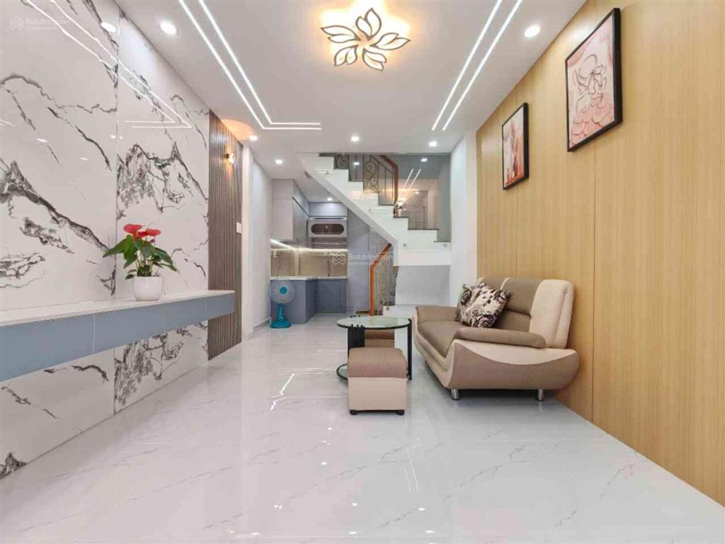 Mới keng 2 tầng chỉ 3 tỷ hơn sát mặt tiền phú thọ hòa tân phú nhà btct hẻm thông dọn đồ ở ngay