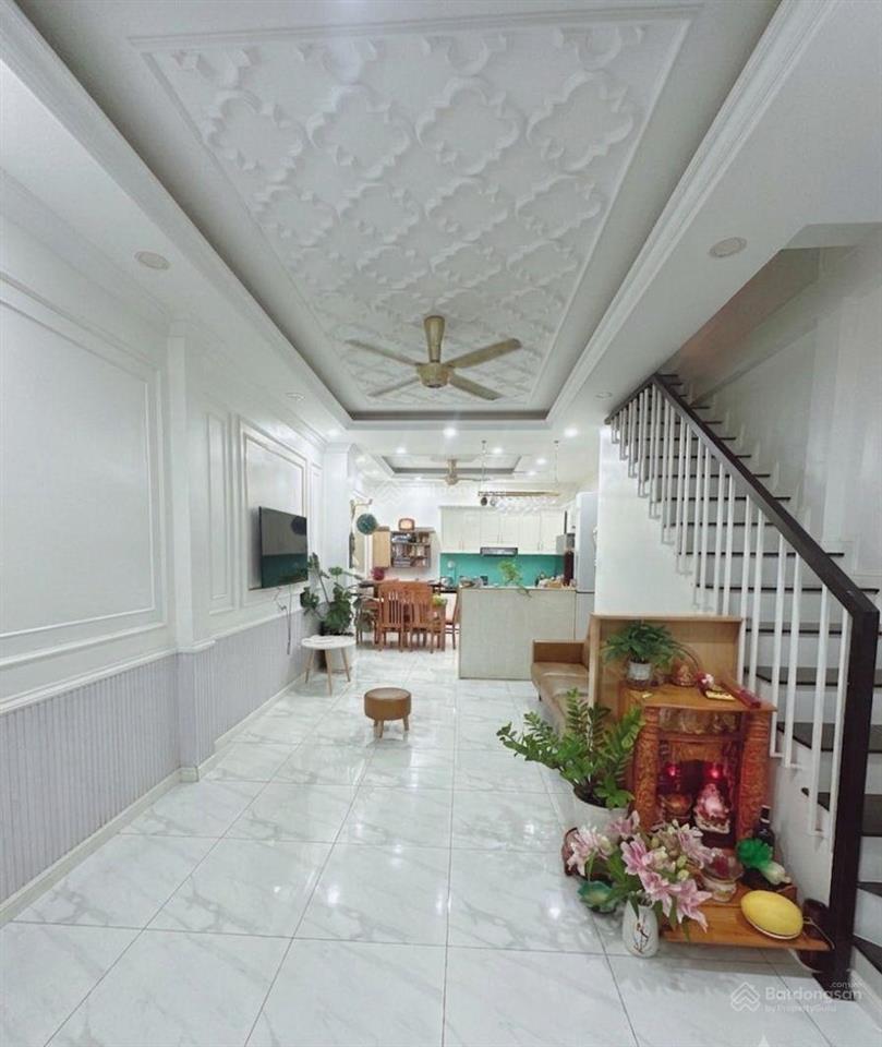 Siêu phẩm tân sơn nhì chỉ 6đ 2tầng 45m2 hẻm ôtô nhà đẹp btct dọn vào ở ngay