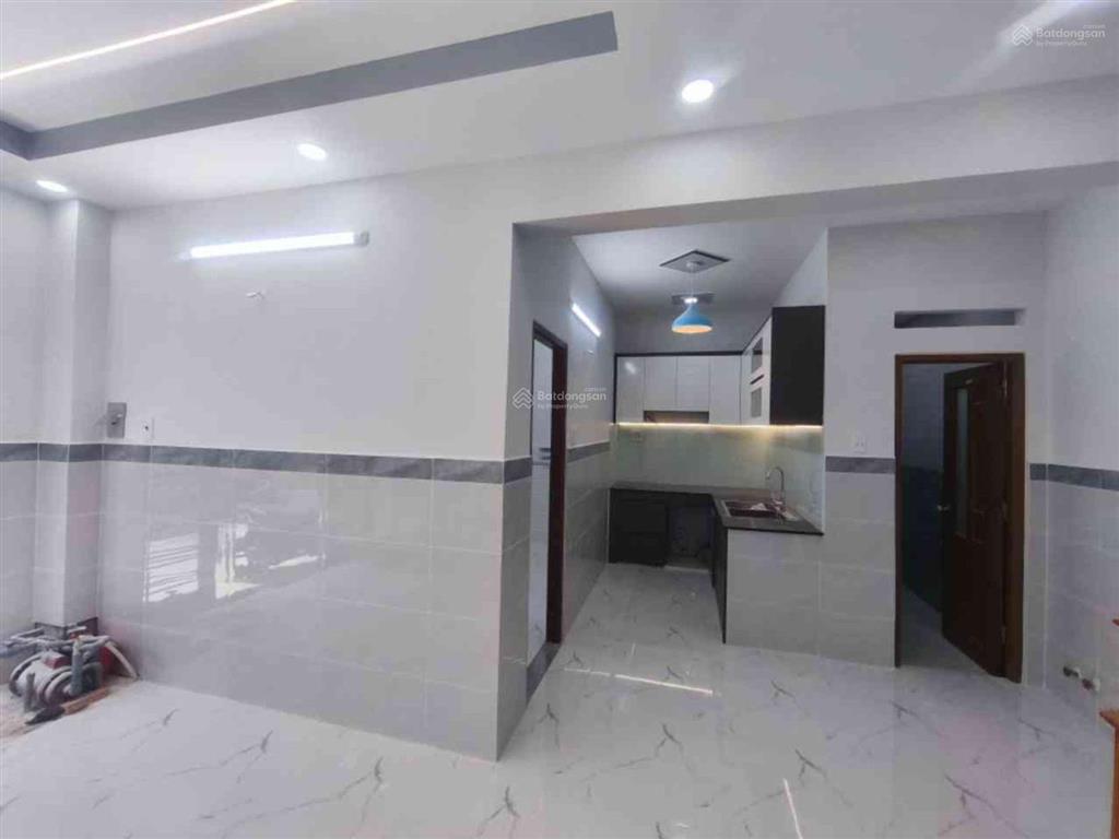 Xịn mịn 3tầng giá tốt chỉ 4tỷ nhà mới đẹp hẻm xh thông hẻm nhựa ngang khủng 8m 42m2 4pn vào ở ngay