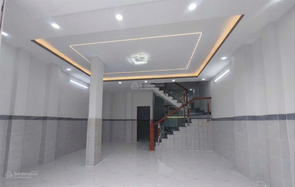 Mặt tiền đường mới ngang 6m chỉ 5tỷ nhỉnh 2tầng 60m2 đường 2xe tải tránh kd đỉnh giáp tân phú