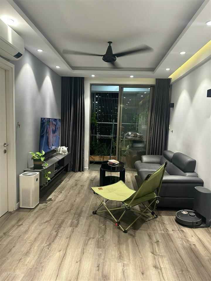 Bán căn hộ 2pn 2wc 76m2 giá 6,4 tỷ view sông có ô xe.  0931 003 *** giang