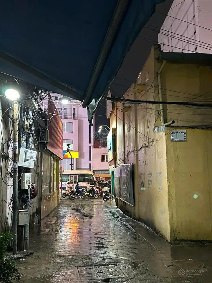 Chỉ 10 tỷ! hxh ngay mặt tiền phan đăng lưu phú nhuận ngang 5m dtcn 50m2 vuông vức