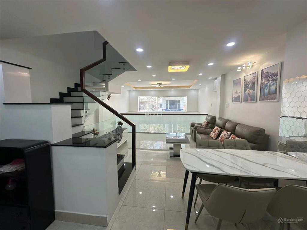 Chỉ 15,5 tỷ! nhà hẻm xe tải 7m, kc 5 tầng ( 5m x 13m) cn 65m2 ngay đinh tiên hoàng quận 1