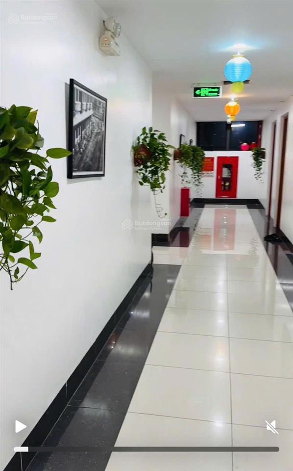 Tôi chính chủ bán căn góc đông  nam 3pn, 2 vs, toà n04 ecohome 3, nhà đẹp, để lại toàn bộ nội thất