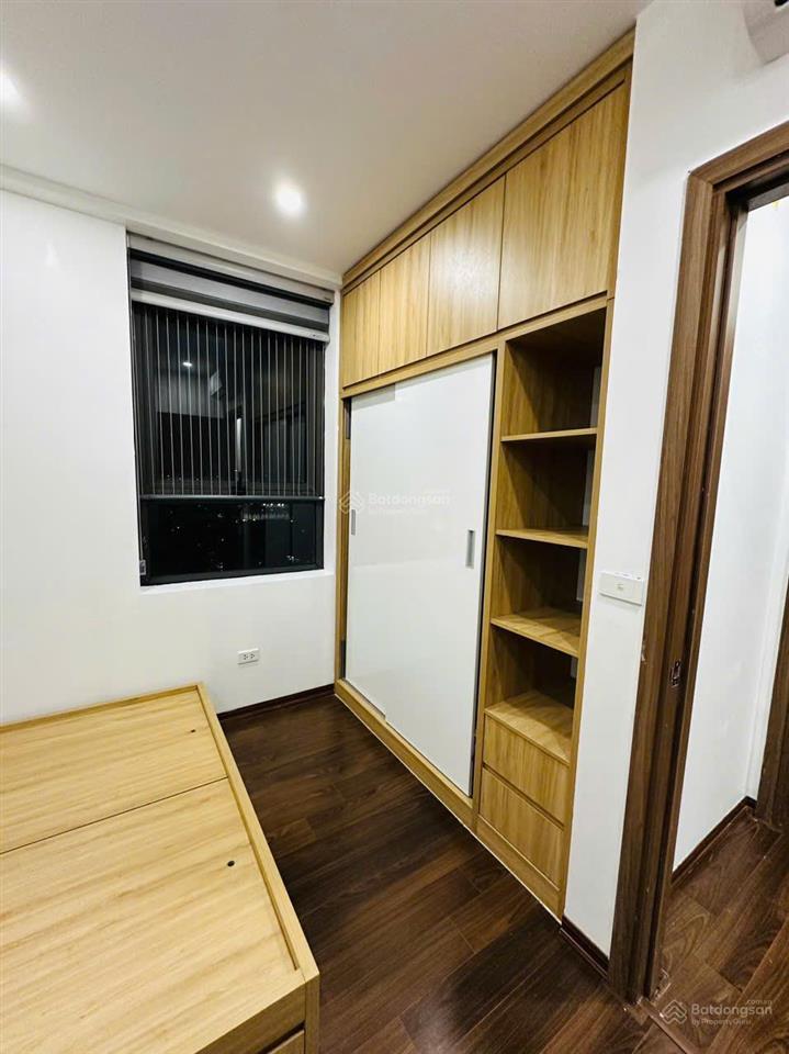 Chính chủ bán căn góc view thành phố, sang tên luôn 3n full nội thất,nhà mới đẹp, toà n04 ecohome 3