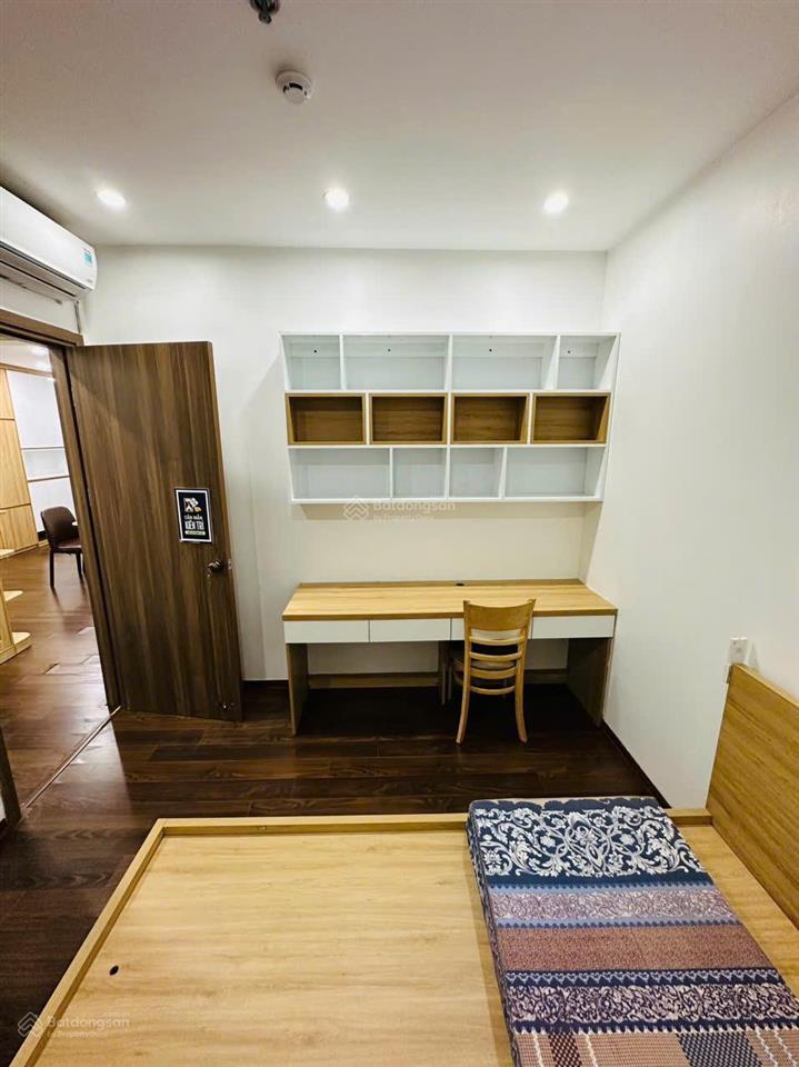 Chính chủ bán căn góc view thành phố, sang tên luôn 3n full nội thất,nhà mới đẹp, toà n04 ecohome 3