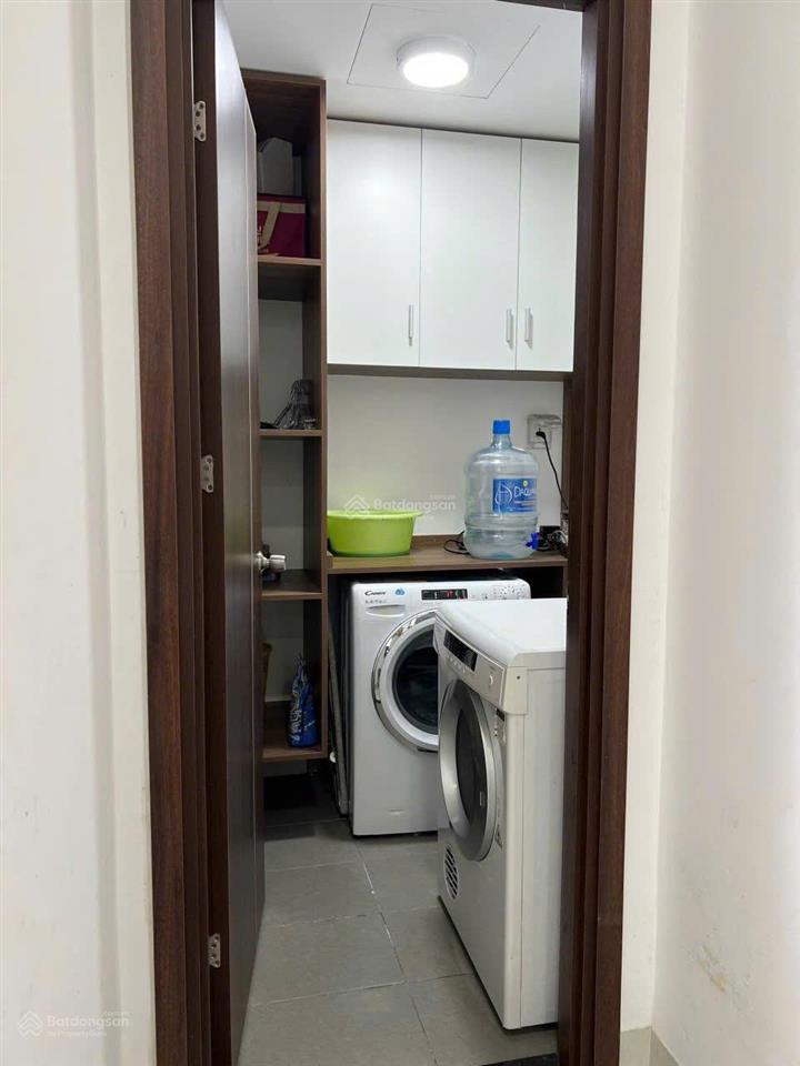 Chủ cần tiền bán căn hộ biển hướng đông nam  70m2 giá tốt