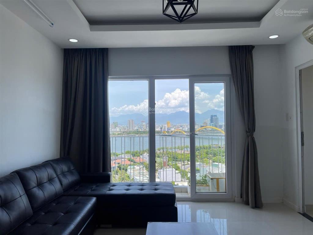 Gấp chủ cần tiền bán căn hộ 2pn monarchy view sông view cầu rồng siêu đẹp