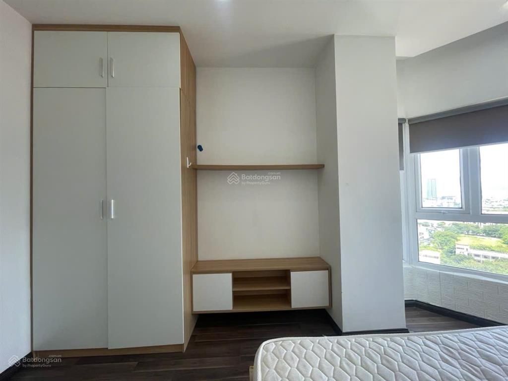 Gấp chủ cần tiền bán căn hộ 2pn monarchy view sông view cầu rồng siêu đẹp