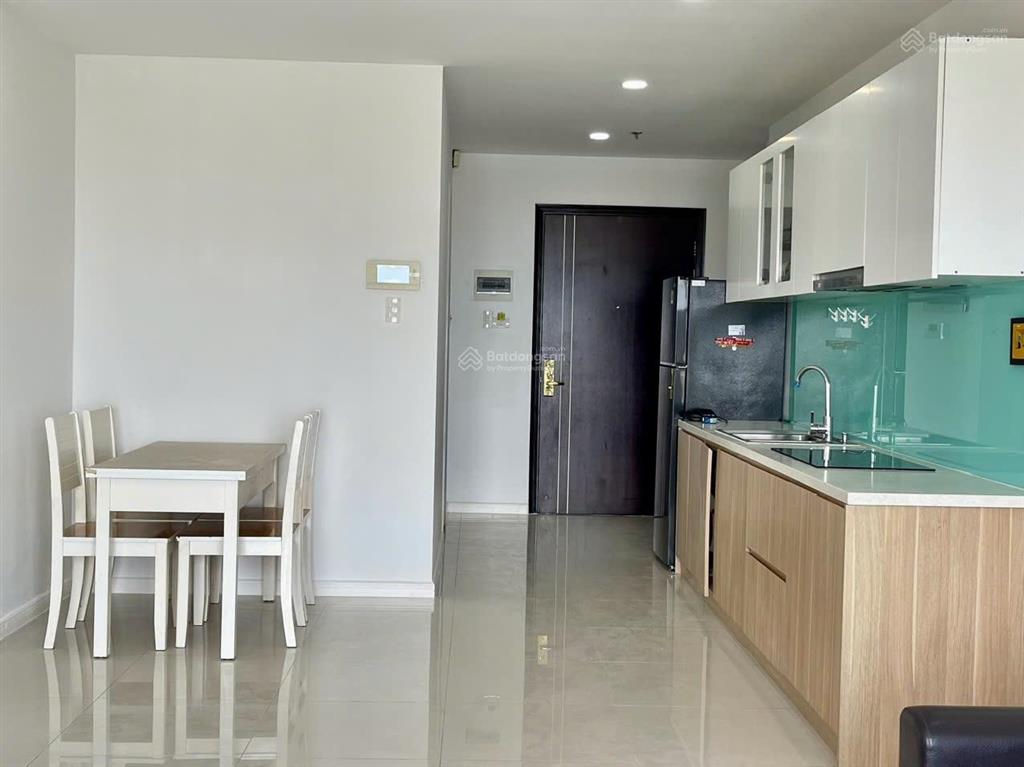 Gấp chủ cần tiền bán căn hộ 2pn monarchy view sông view cầu rồng siêu đẹp
