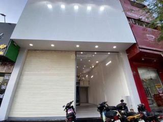 Cho thuê nhà mặt tiền sư vạn hạnh quận 10 ngang 6m độc nhất trong khu vực