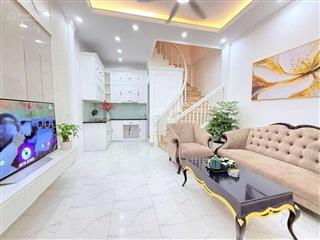 Cho thuê nhà phố văn chương.tàichính 15tr.nhà mới tinh full nội thất ngõ to đẹp thoáng sáng.ở ngay