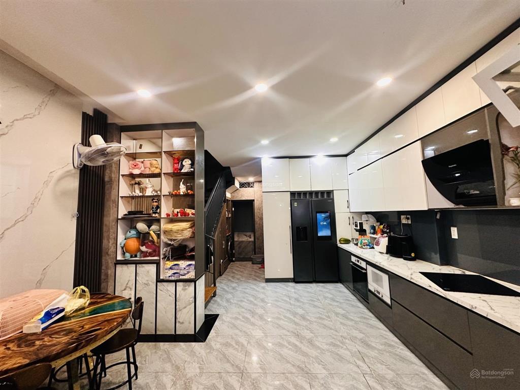 Bán nhà tô ngọc vân thủ đức mới đẹp 90 m2 chỉ nhỉnh 5 tỷ