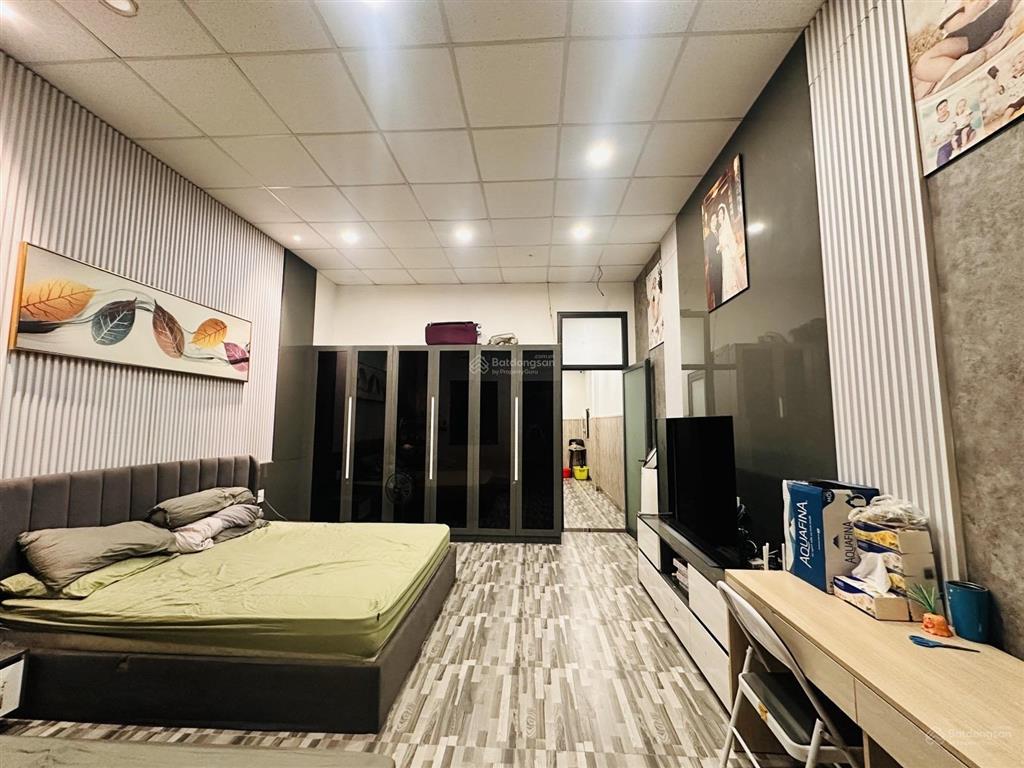 Bán nhà tô ngọc vân thủ đức mới đẹp 90 m2 chỉ nhỉnh 5 tỷ