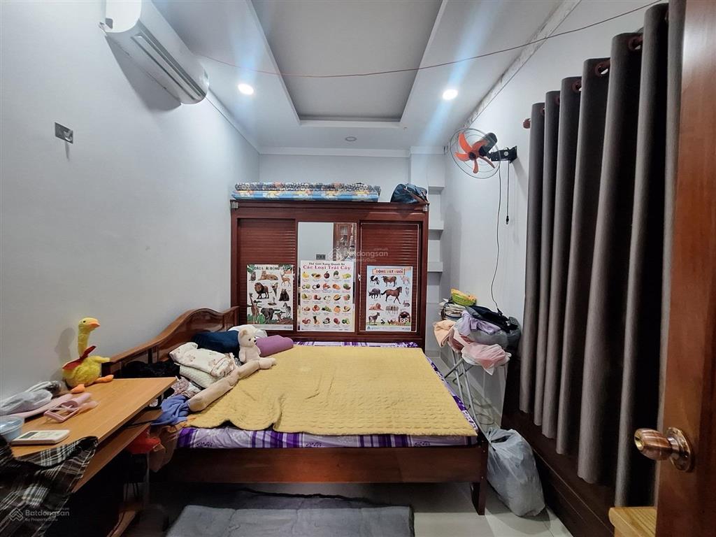 Bán nhà hiệp bình chánh, thủ đức, 240m2, 9pn ngang 8m vừa ở vừa cho thuê 30 tr/tháng