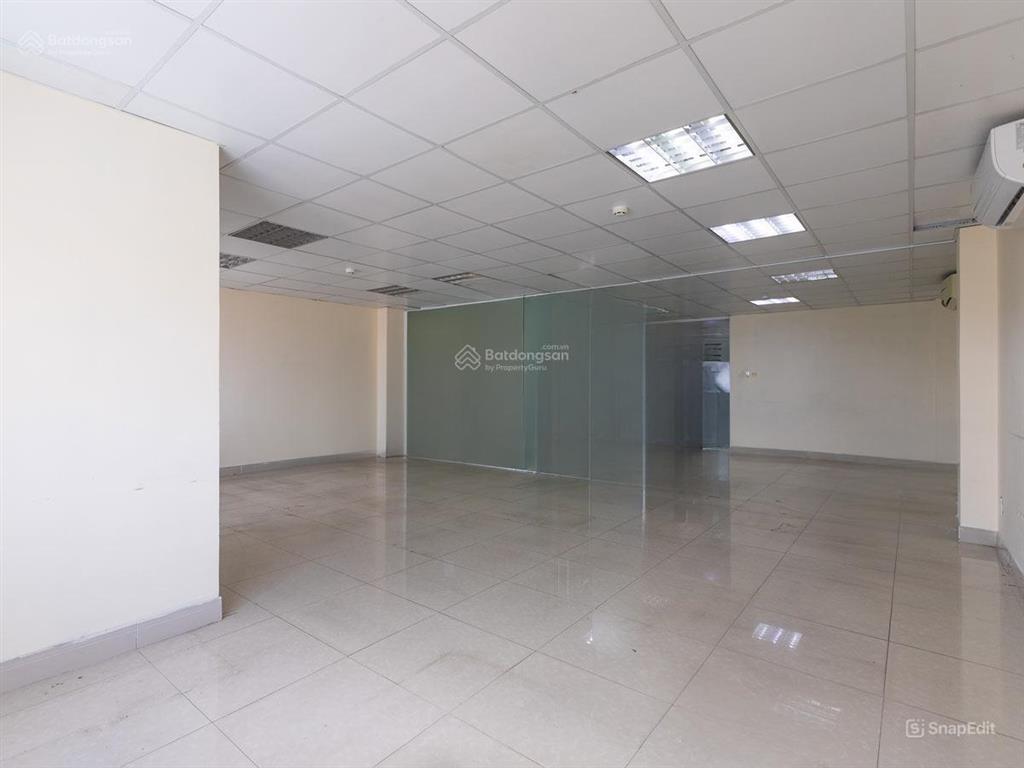 Cho thuê mặt bằng điện biên phủ, gia định, hcm, (cầu vượt hàng xanh) 312 nghìn/m2, 270 m2
