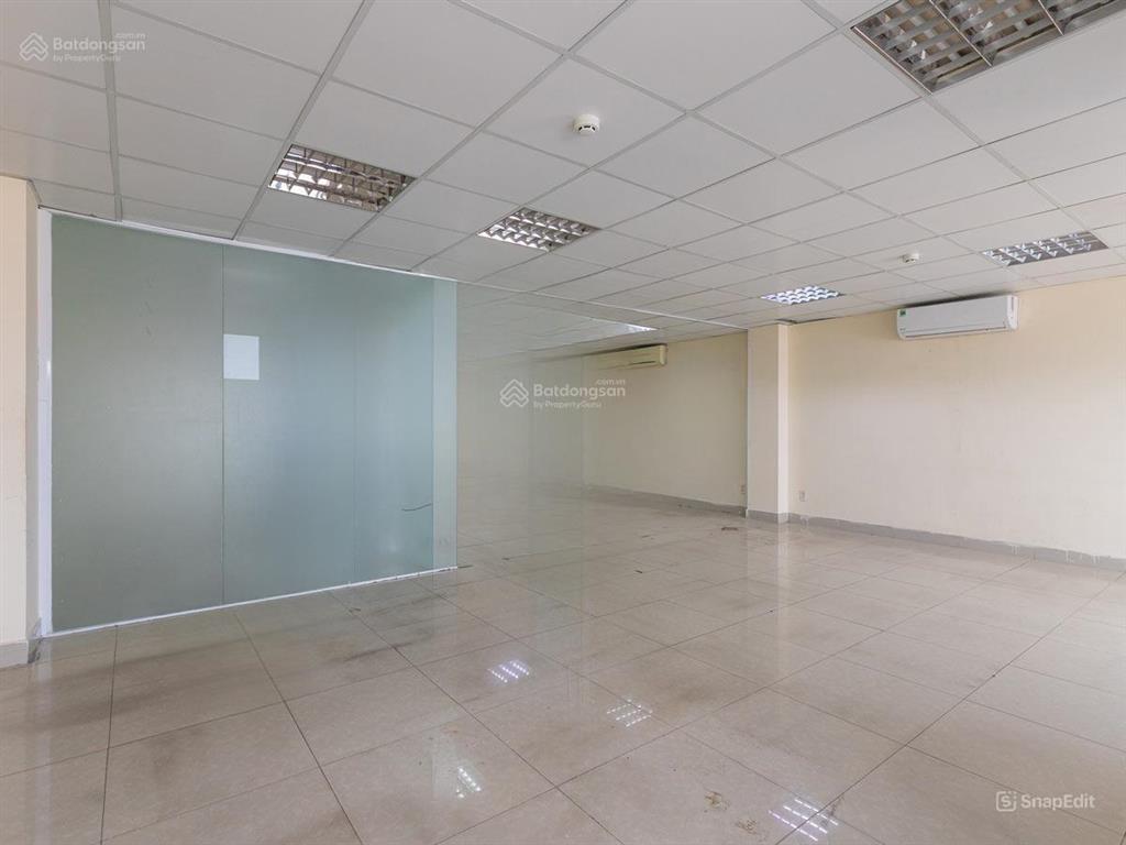 Cho thuê mặt bằng điện biên phủ, gia định, hcm, (cầu vượt hàng xanh) 312 nghìn/m2, 270 m2