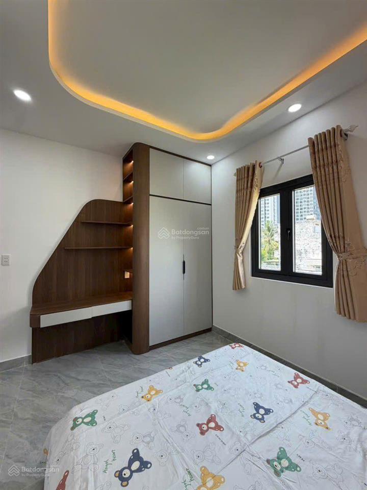 Bán nhà sát chung cư picty q12, chạy sang các quận trung rất thuận tiện
