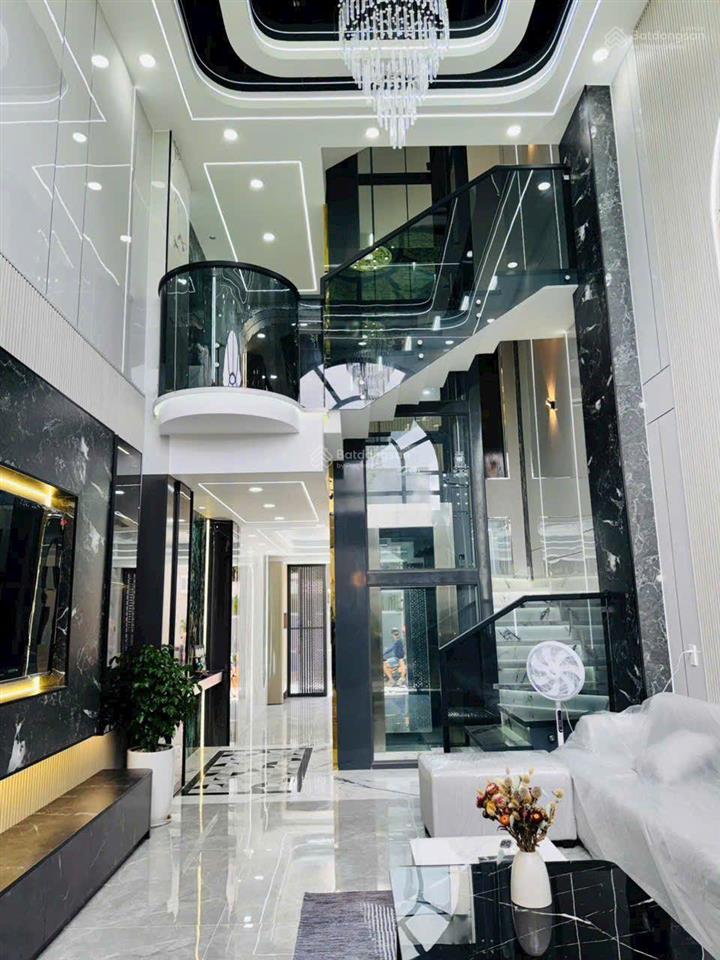 Chủ cần tiền trả nợ ngân hàng, cần bán gấp nhà q12