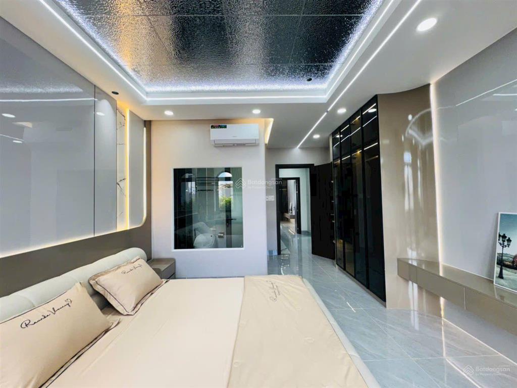 Chủ cần tiền trả nợ ngân hàng, cần bán gấp nhà q12