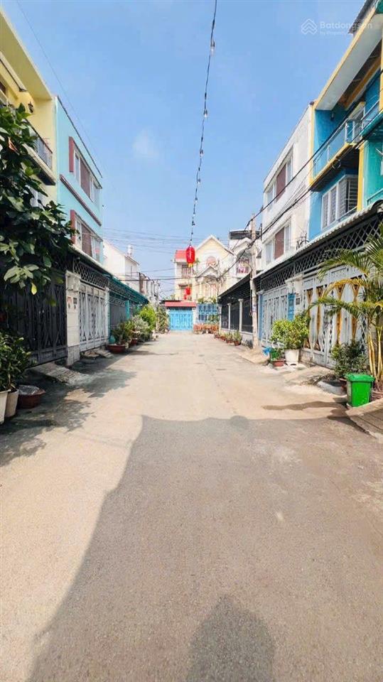 Chị chủ cần tiền trả ngân hàng, cần ra nhanh căn nhà q12