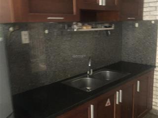 Cho thuê căn hộ dt 114m2 3pn, 2wc , giá 14,5tr/thang.  0905 134 *** hiếu