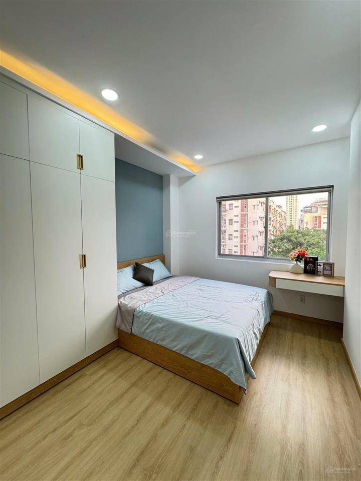 Bán căn hộ cc hưng vượng 3 pháp lý sổ hồng  dt 60m2  2pn 2wc  giá 4,65tỷ   0905 134 *** hiếu