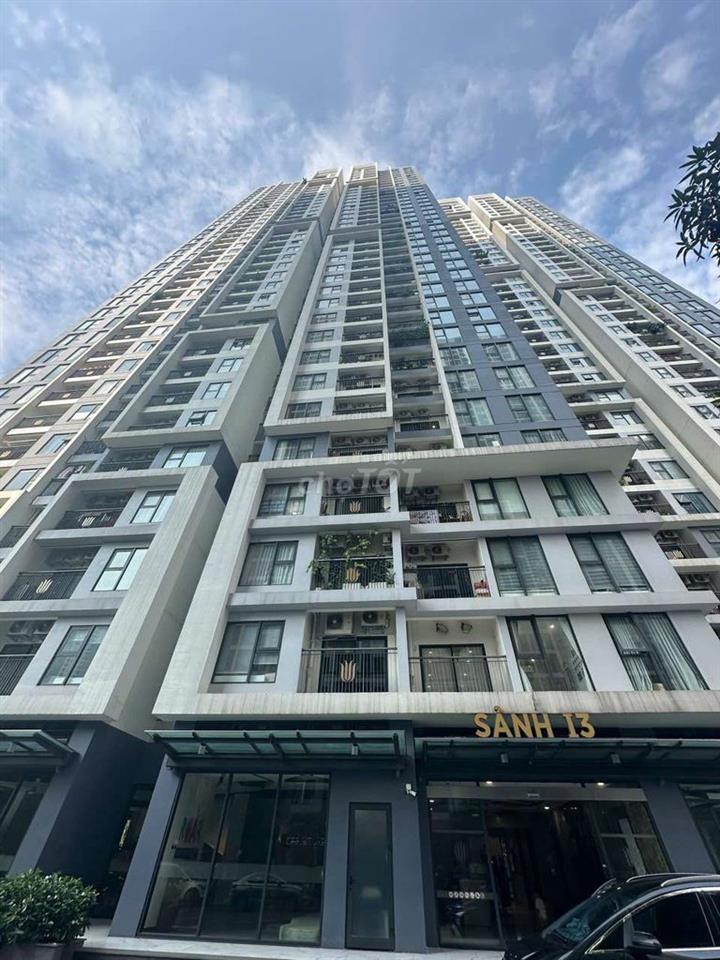 Siêu hiếm chung cư VinSmart city tầng cao 55m2 - 2ng, 1k, 1vs, hơn 4tỷ