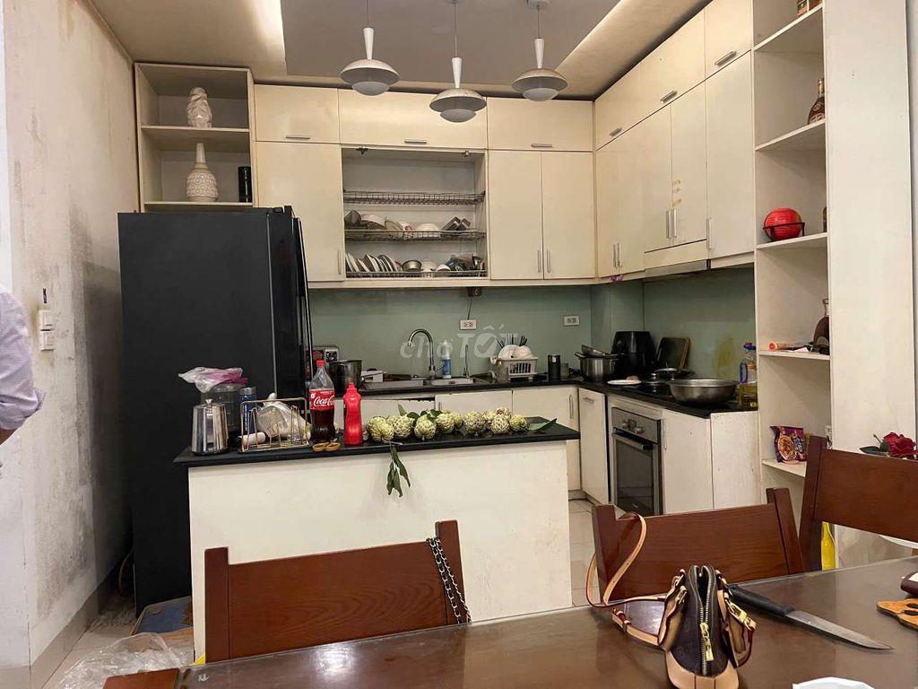 Phân Khúc Hiếm Xuân La - 50m2 x 4 Tầng dân xây, mt6m ô tô đỗ cửa.
