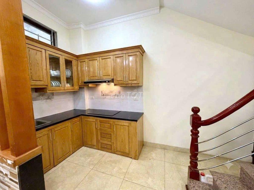 Vip Đống Đa 35m2 5 tầng dân xây lô góc - ngõ thông kinh doanh hơn 7 tỷ