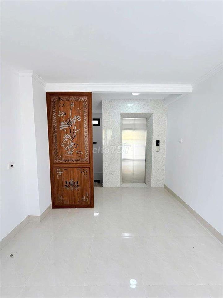 TT Cầu Giấy - Hạ Yên Quyết 36m2 7 tầng thang máy - full đồ nhỉnh 12đ