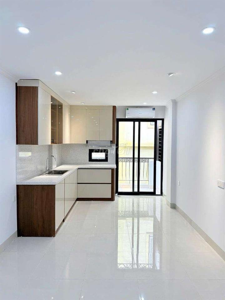 TT Cầu Giấy - Hạ Yên Quyết 36m2 7 tầng thang máy - full đồ nhỉnh 12đ